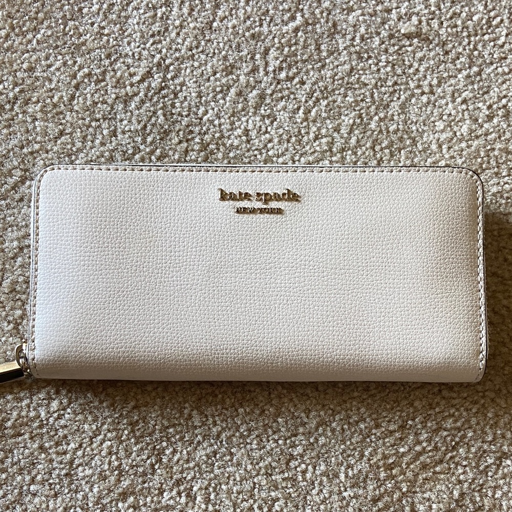 Kate Spade Ivory Wallet